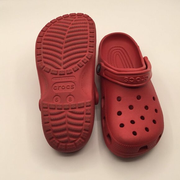 Crocs Red Shoes - Picture 5 of 5